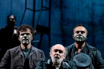 Elio De Capitani e la Compagnia Del Teatro Dell'elfo