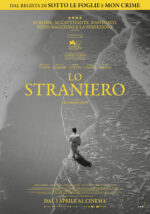 lo straniero locandina del film uomo sulla spiaggia che cammina