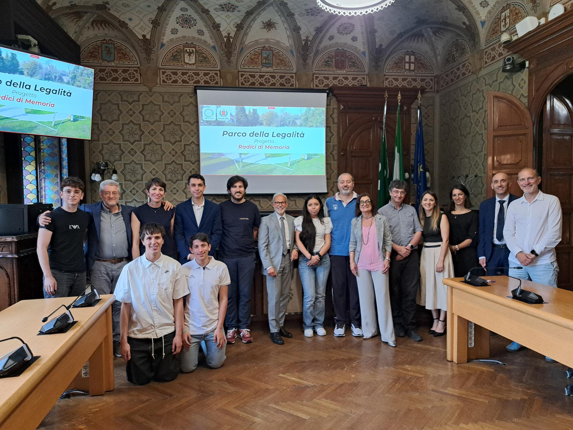 docenti e studenti alla riunione della Commissione consigliare legalità e antimafia.