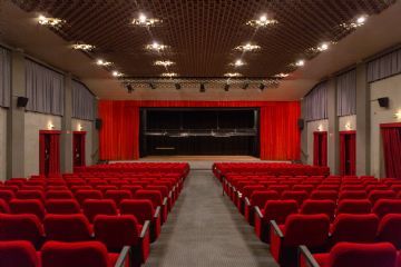 Nella foto la sala rossa dell'Auditorium di via Meda