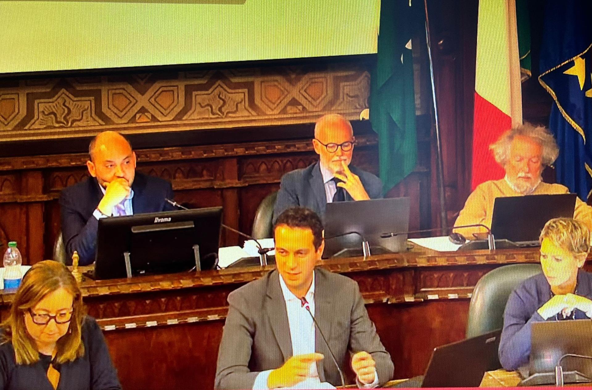 Nella foto il Consiglio Comunale durante il quale il Sindaco Andrea Orlandi ha replicato alle domande sulla trasparenza delle partecipate