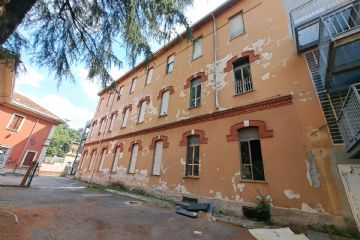 Nella foto l'edificio della vecchia scuola elementare "Marconi"