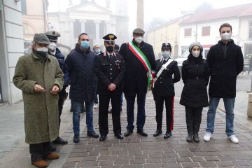 Sindaco Pietro Romano - Mario Anzani A.N.P.I: e Forze dell'Ordine