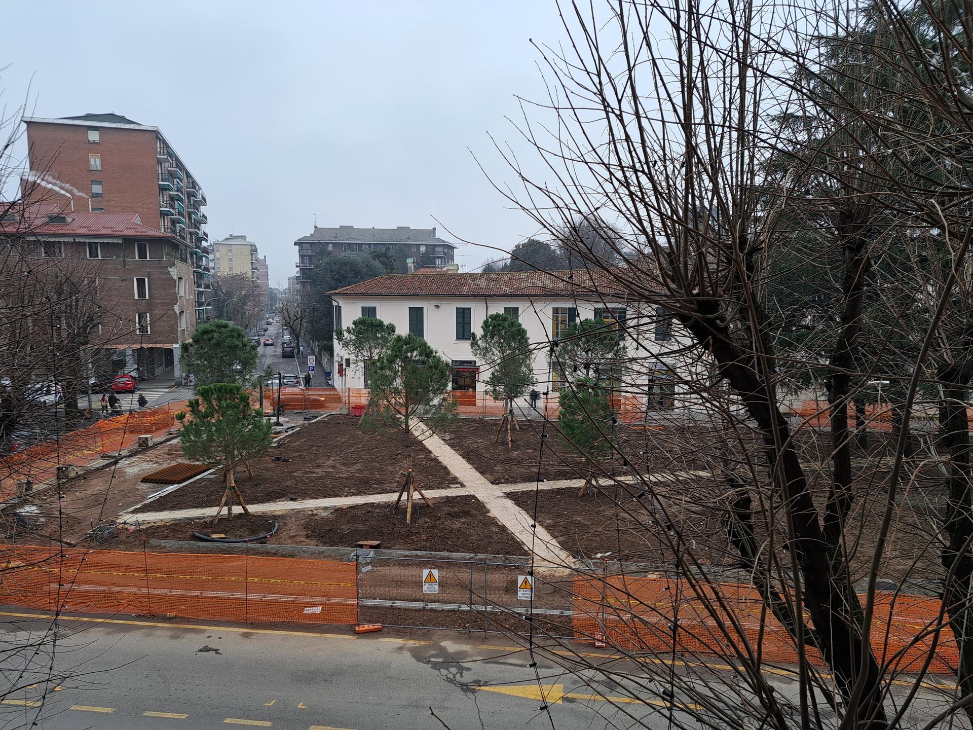 Nella foto il cantiere di piazza Visconti