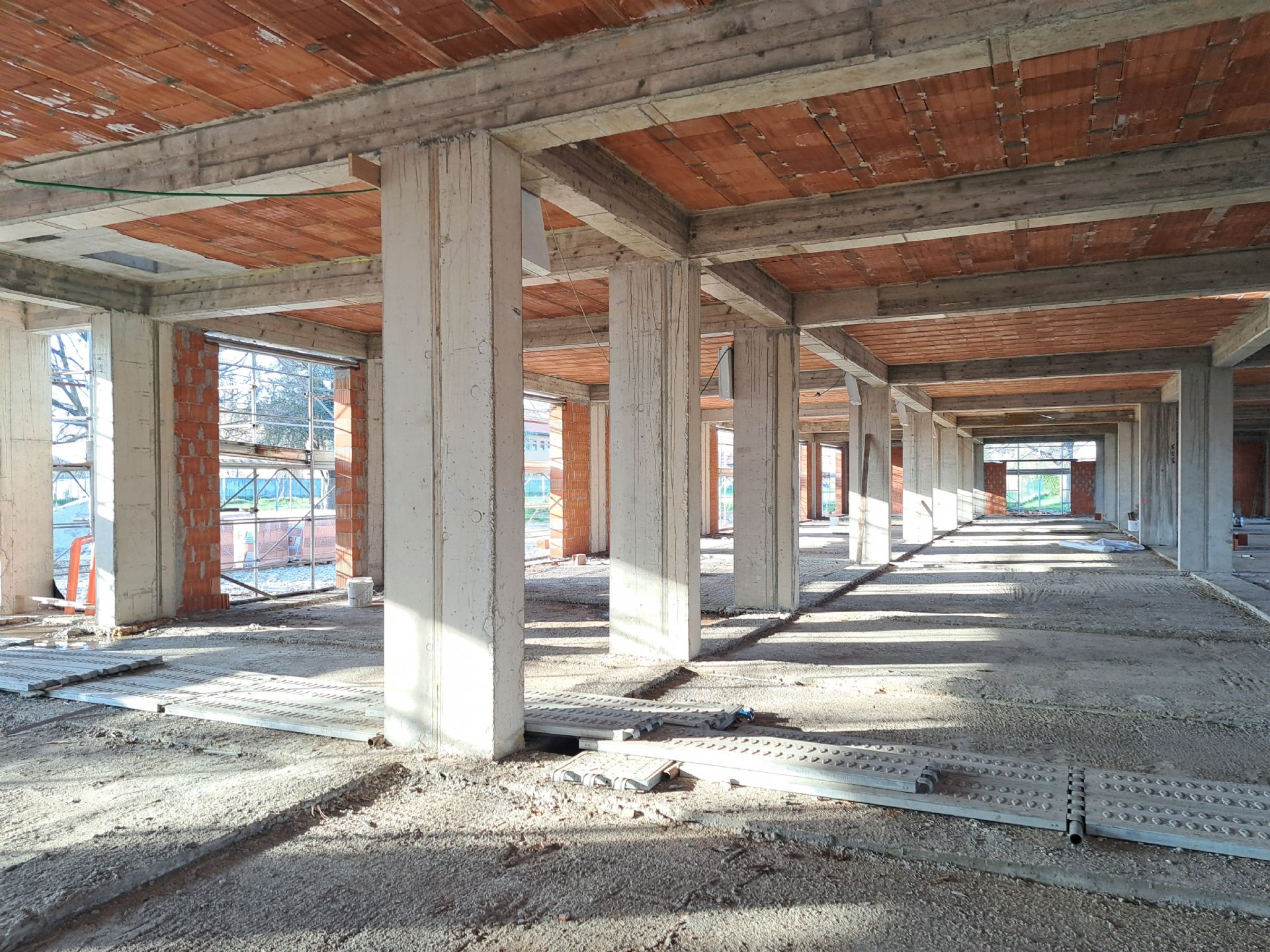 Il cantiere per la nuova scuola di Terrazzano
