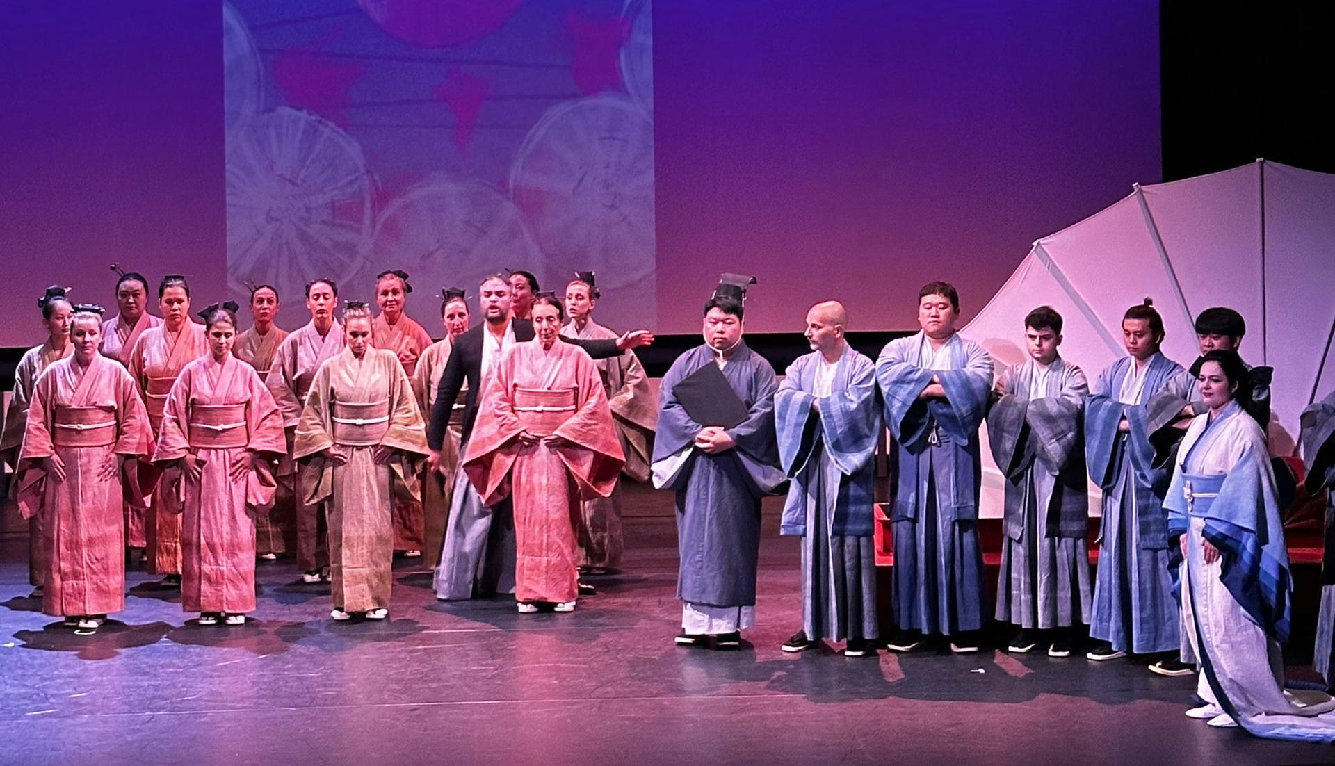Nella foto una scena dell'opera "Madama Butterfly" proposta al Teatro Civico di Rh