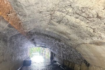 Uno dei tratti tombinati del Bozzente: via Cornaggia