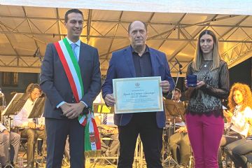 Reparto di Ostetricia e Ginecologia ASST Rhodense, ritirata da Dott. Ambrogio Frigerio Direttore  U.O. Ostetricia e Ginecologia e Dipartimento Materno Infantile e dalla Dott.ssa Ramona Rufo<br>