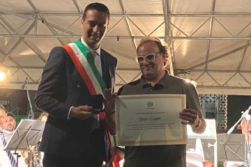 Consegna Onorificenza Civica alla Signora Irene Ciraulo alla memoria, ritira il figlio Antonio Danese