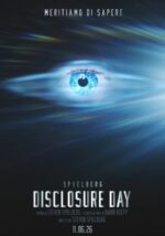 locandina film disclosure day con un grande occhio al centro