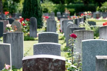 Lampade votive cimiteriali: l’addebito bancario sar&#224; sospeso e ritorner&#224; attivo dopo il rinnovo presso la propria banca