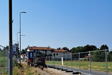 Nella foto, il cantiere di via Lainate in fase di ultimazione