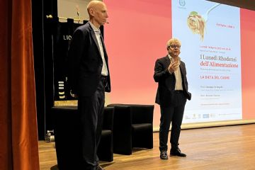 Nella foto il dottor Giovanni Seveso e il professor Giuseppe De Angelis