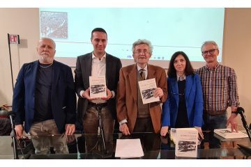 Nella foto Alfonso Airaghi, Andrea Orlandi, Mario Anzani, Sara Olivari e Matteo Gaifami