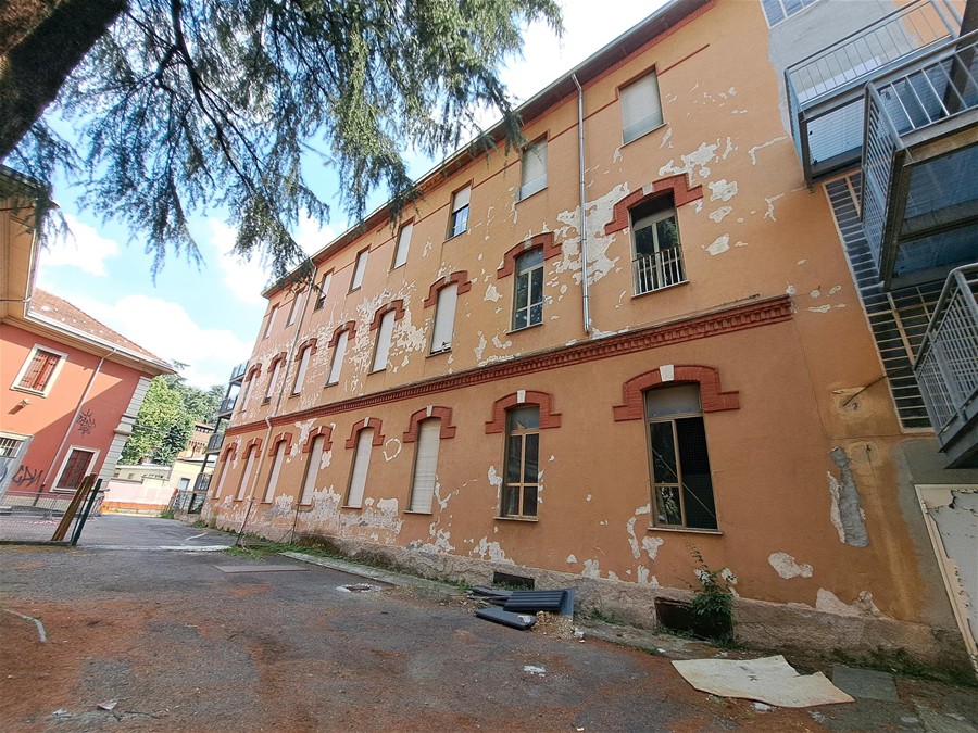 Nella foto l'edificio della vecchia scuola elementare "Marconi"