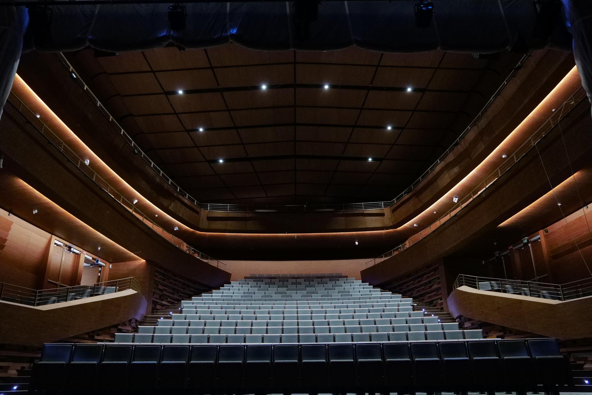 
Nella foto la sala del Teatro civico Roberto de Silva