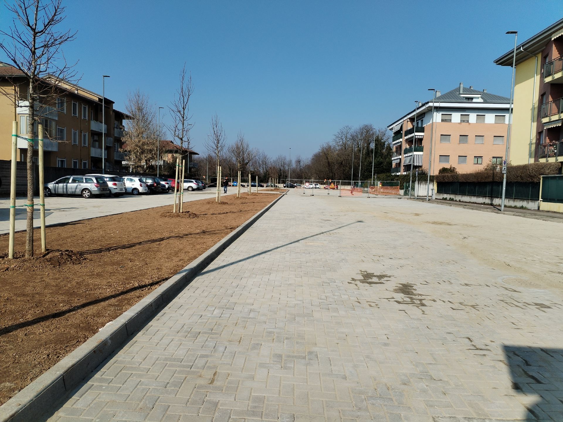 Parcheggio via Montenevoso - lavori terminati