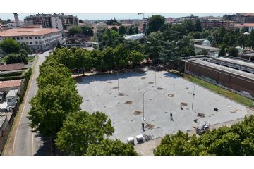 Parcheggio via Bersaglio foto con il drone