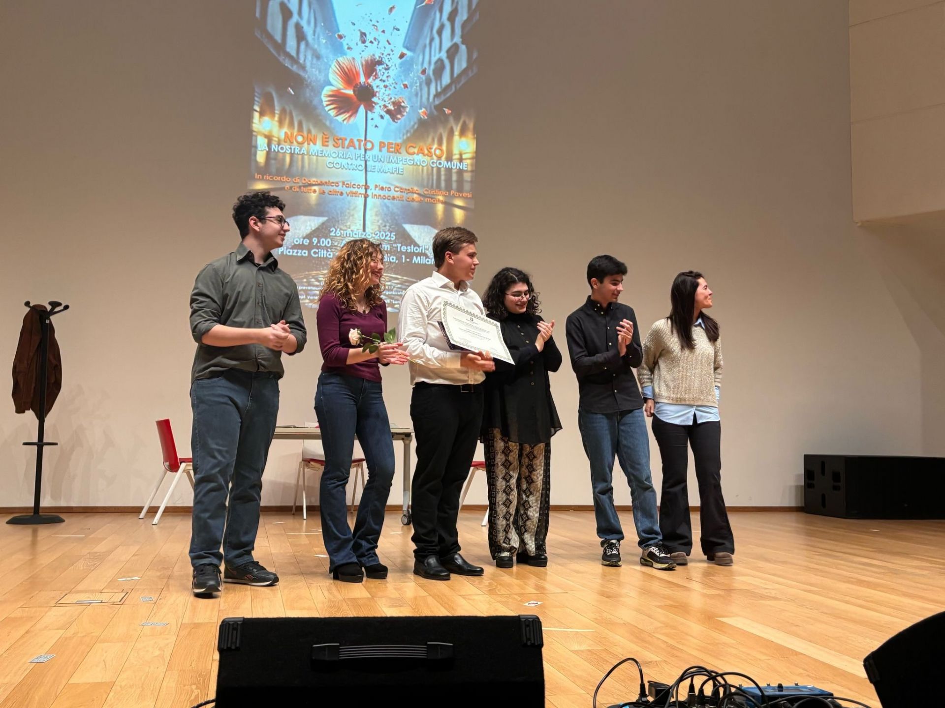 gli studenti del Liceo scientifico "Ettore Majorana" di Rho