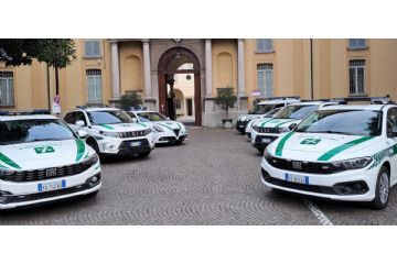 macchine della polizia locale