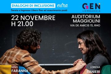 due persone, uomo e donna che di tengono per mano sedute sotto una coperta a quadri di maglia titolo credi davvero che sia sincero