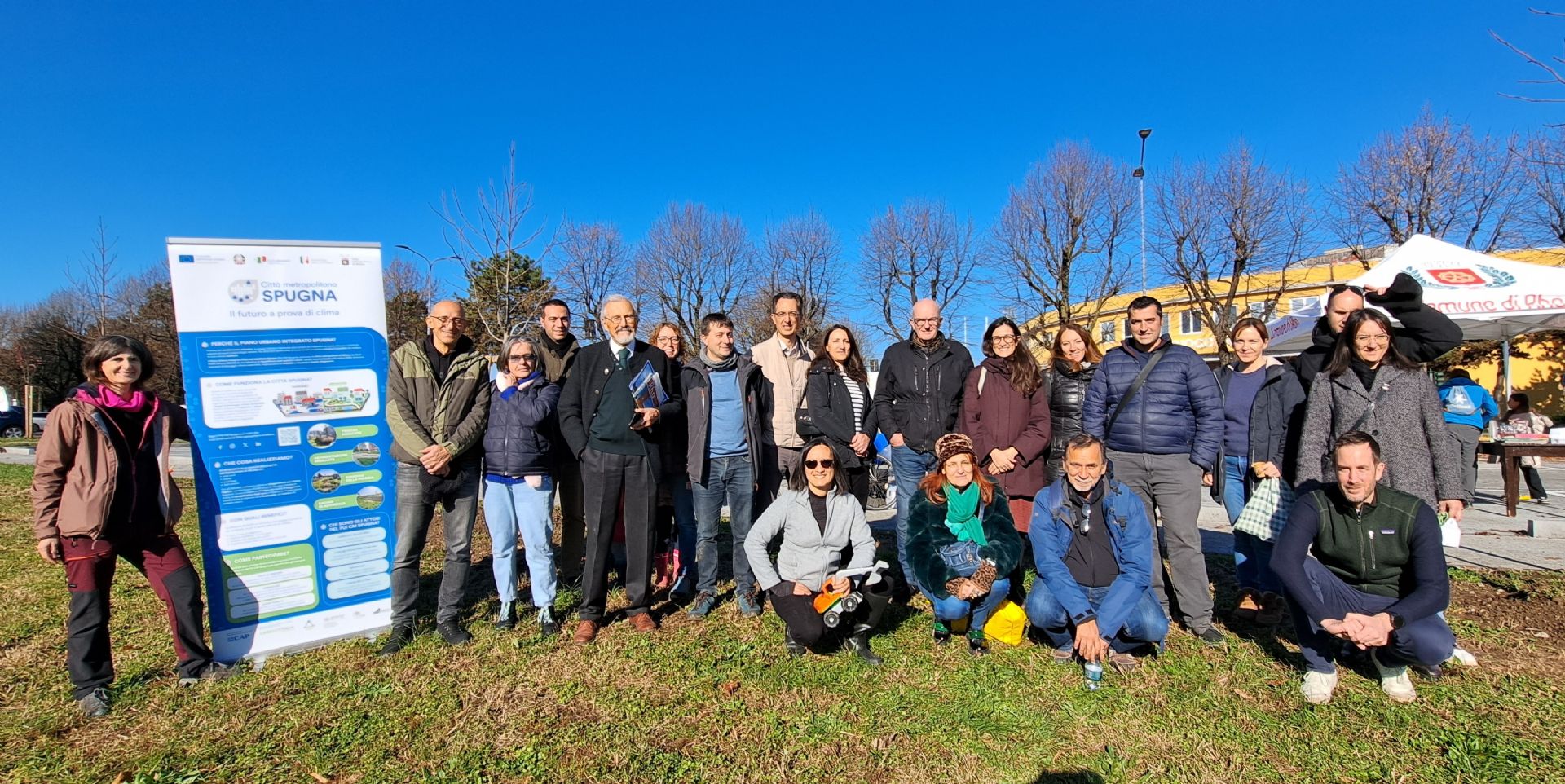 I partecipanti adulti alla Giornata dell'Albero