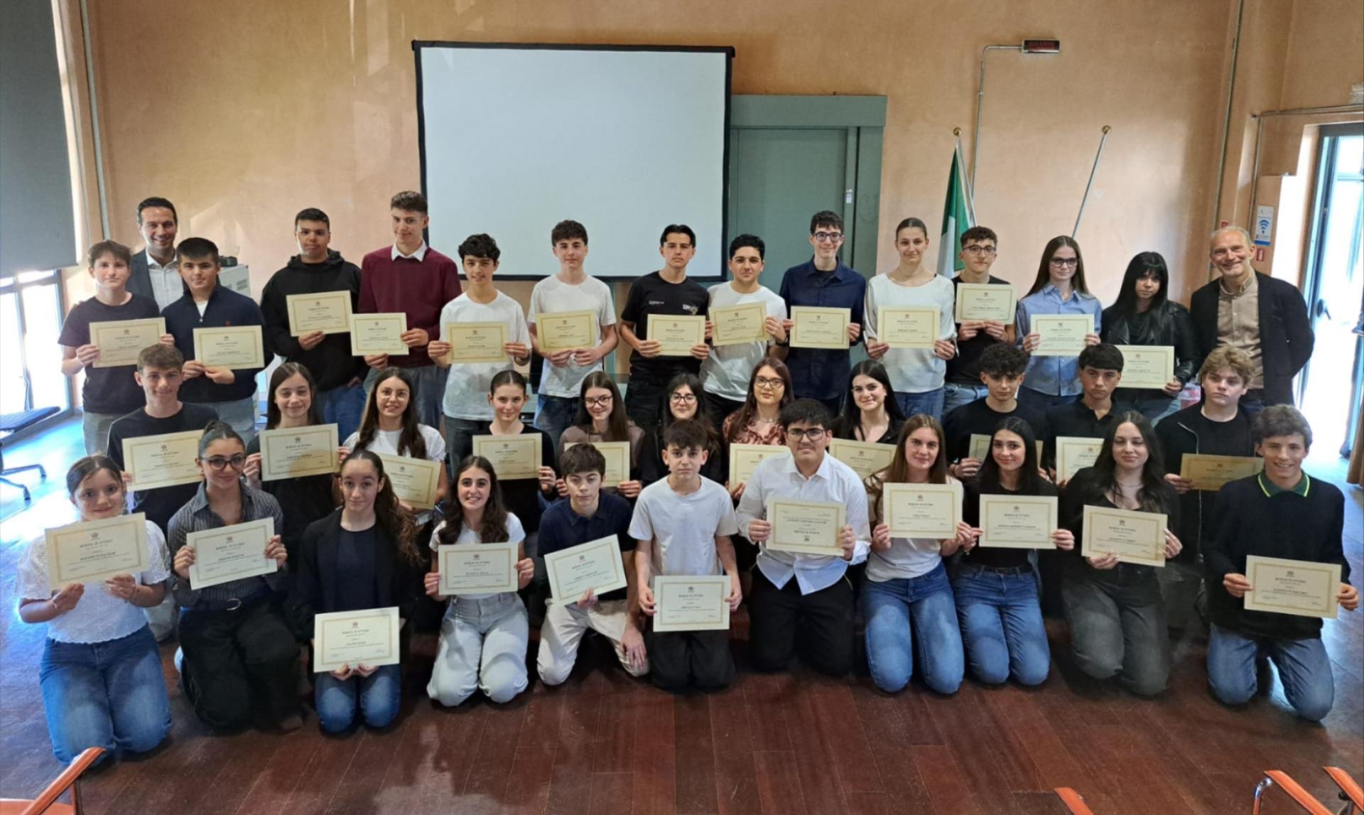  gli studenti premiati per le scuole secondarie di primo grado