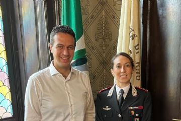 Il saluto del Sindaco al colonnello Daniela Nuzzo che lascia Rho