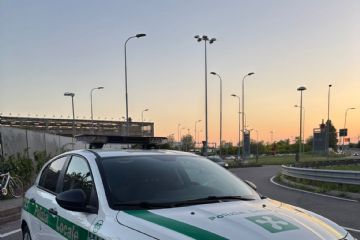 Nella foto una pattuglia della Polizia Locale