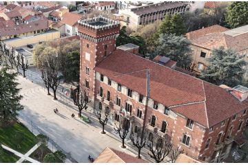 Nella foto, il Municipio di Rho